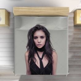 Přehoz přes postel - Nina Dobrev