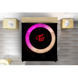 Přehoz na postel - Twice logo