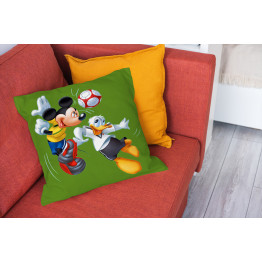 Dekorační polštář Sportovní dobrodružství s Mickeym a Donaldem